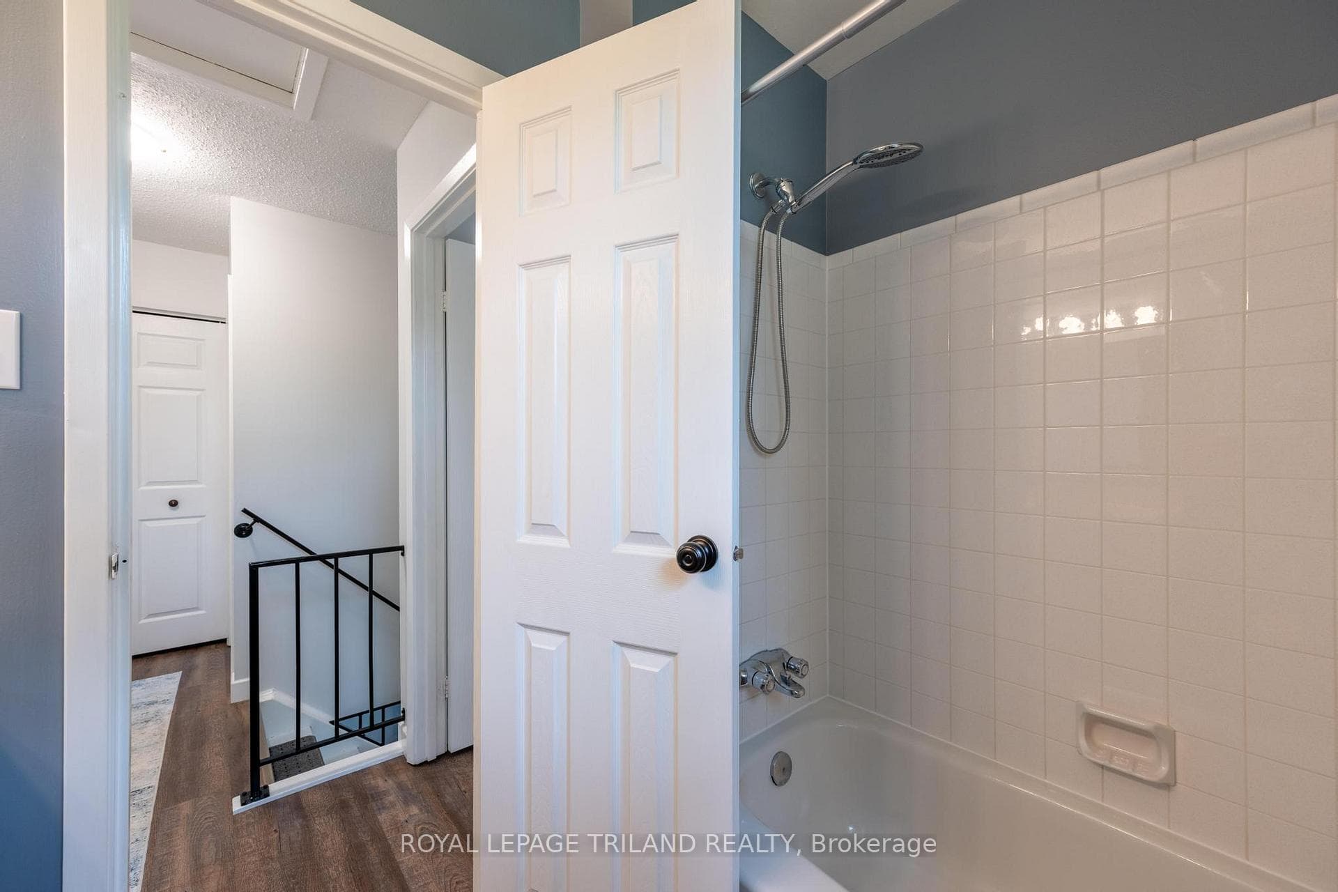 70 Fiddlers Green Road Unit 104 photo 12