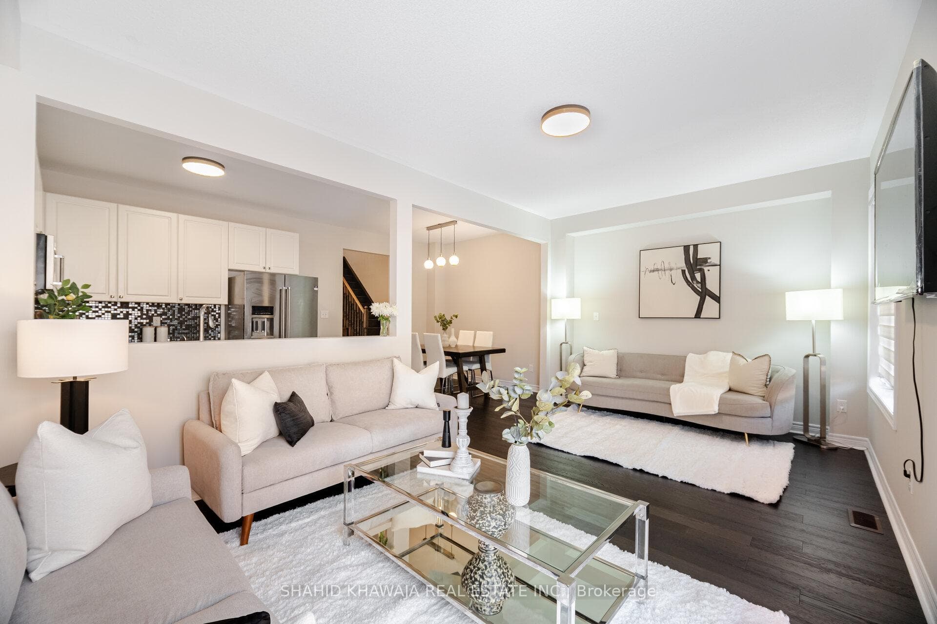 501 Bessborough Drive photo 19