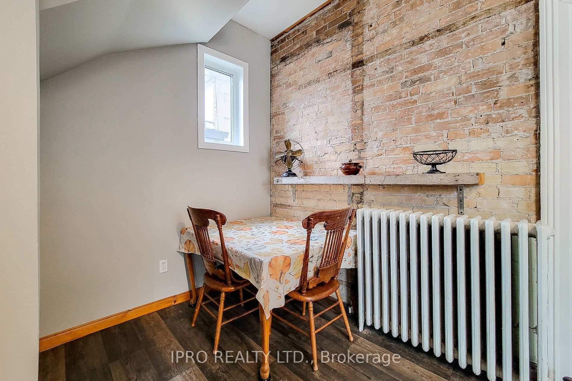 133 William Street photo 23