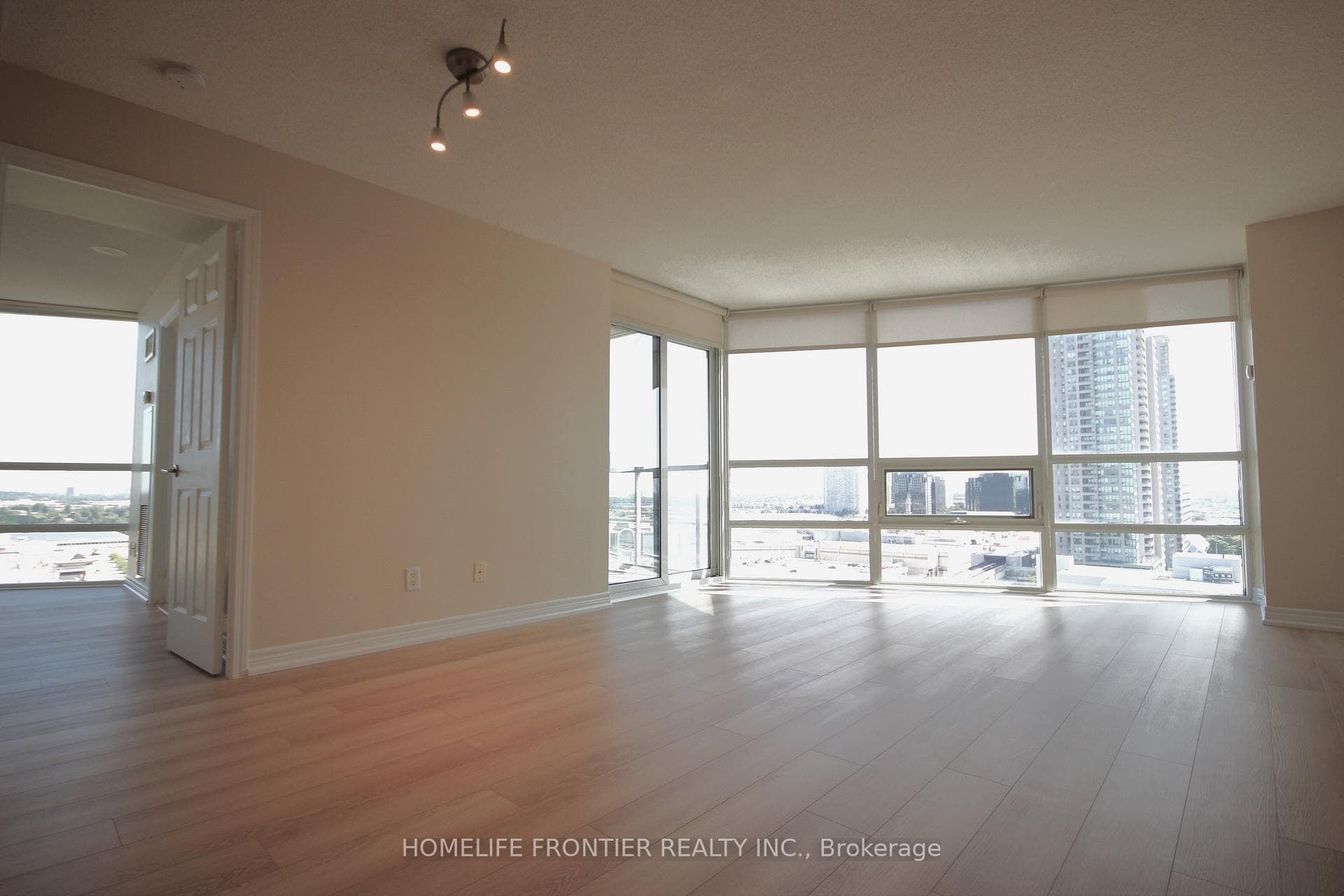 83 Borough Drive Unit 1406 photo 10