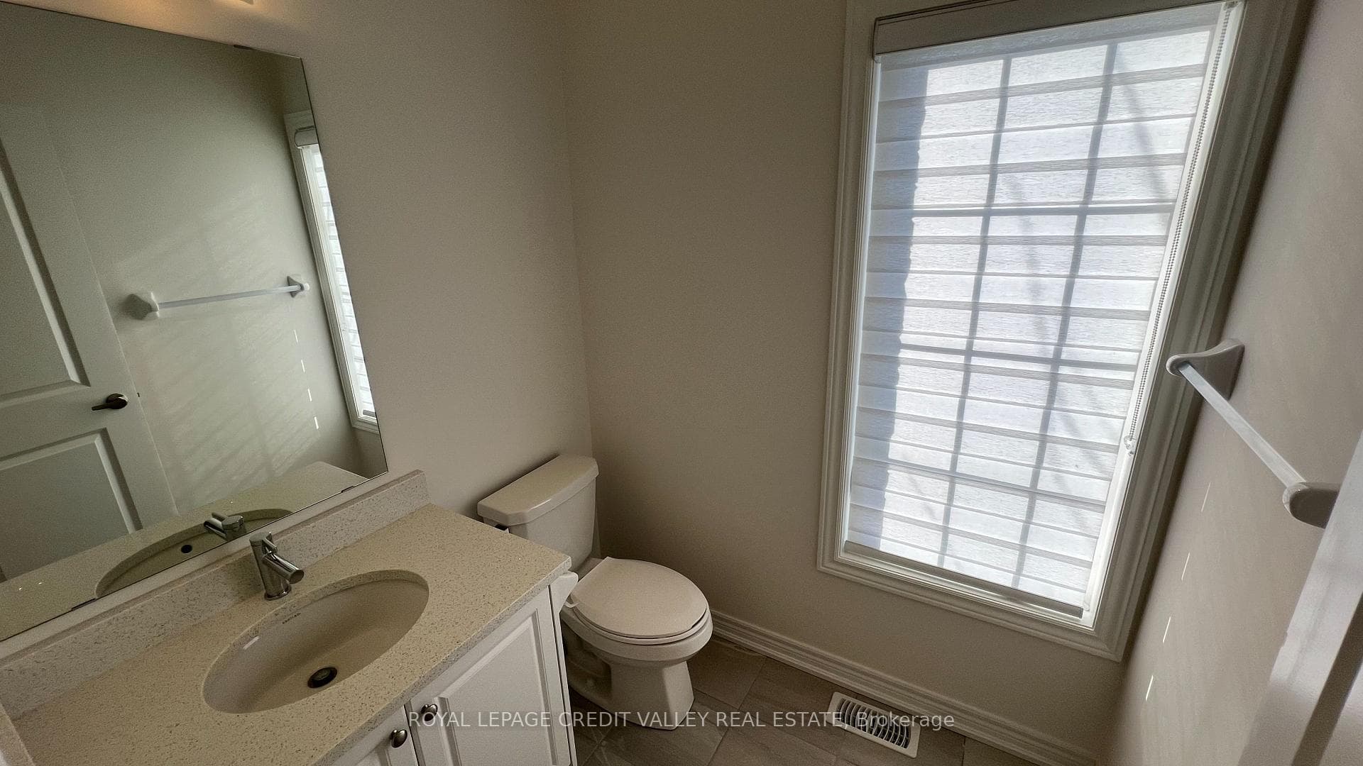 10 Abelia Street photo 6