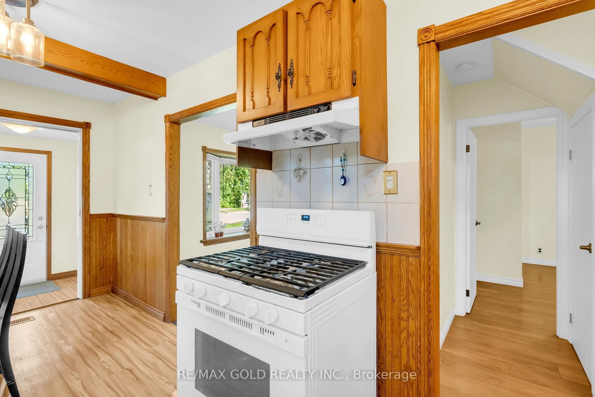 213 Mason Boulevard photo 14