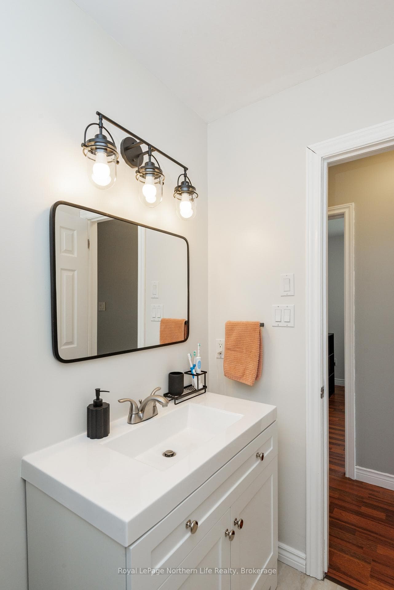 125 Johnston Road photo 23
