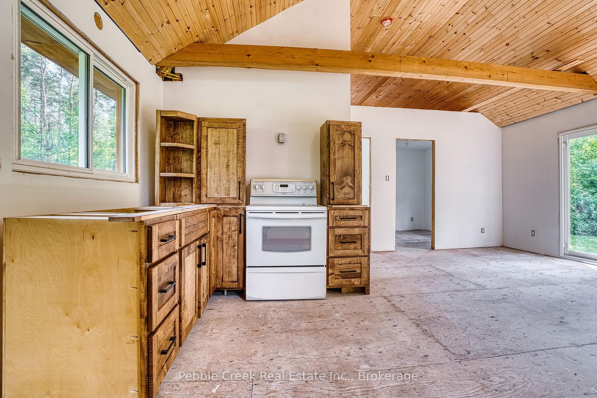 33811 Pine Court photo 4