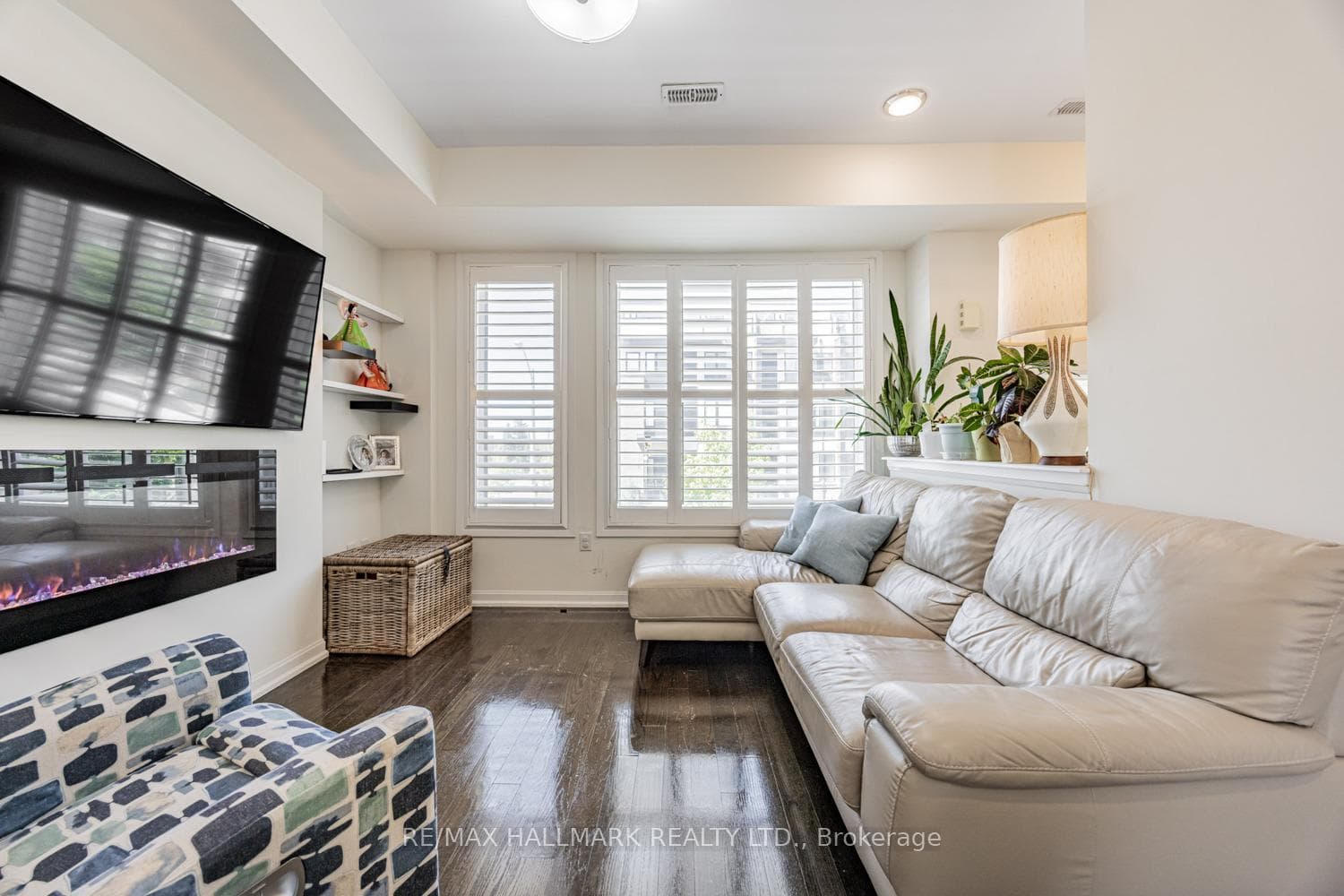 11 Caroline Carpenter Grove photo 4