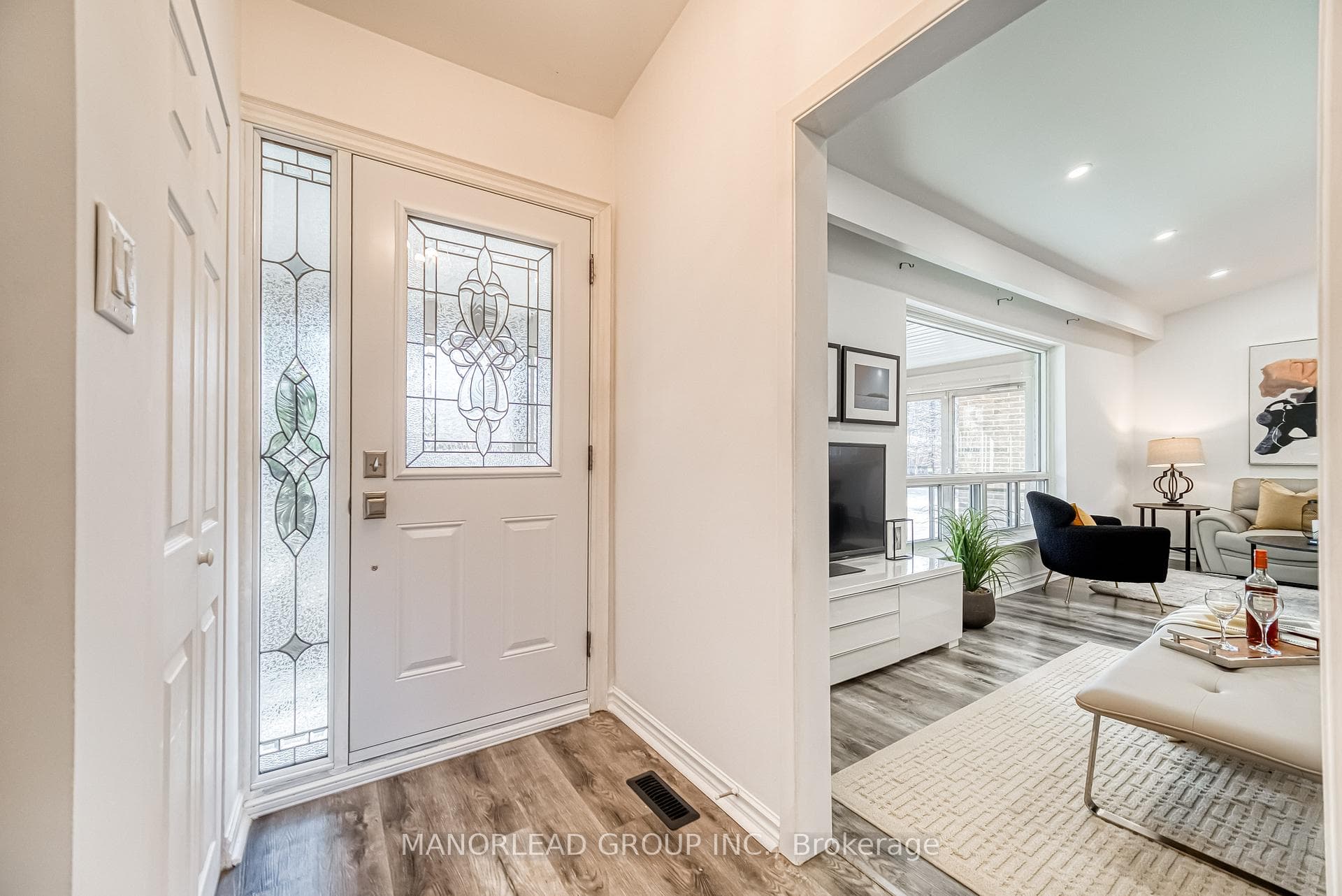 28 Kingslake Road Unit Upper photo 5