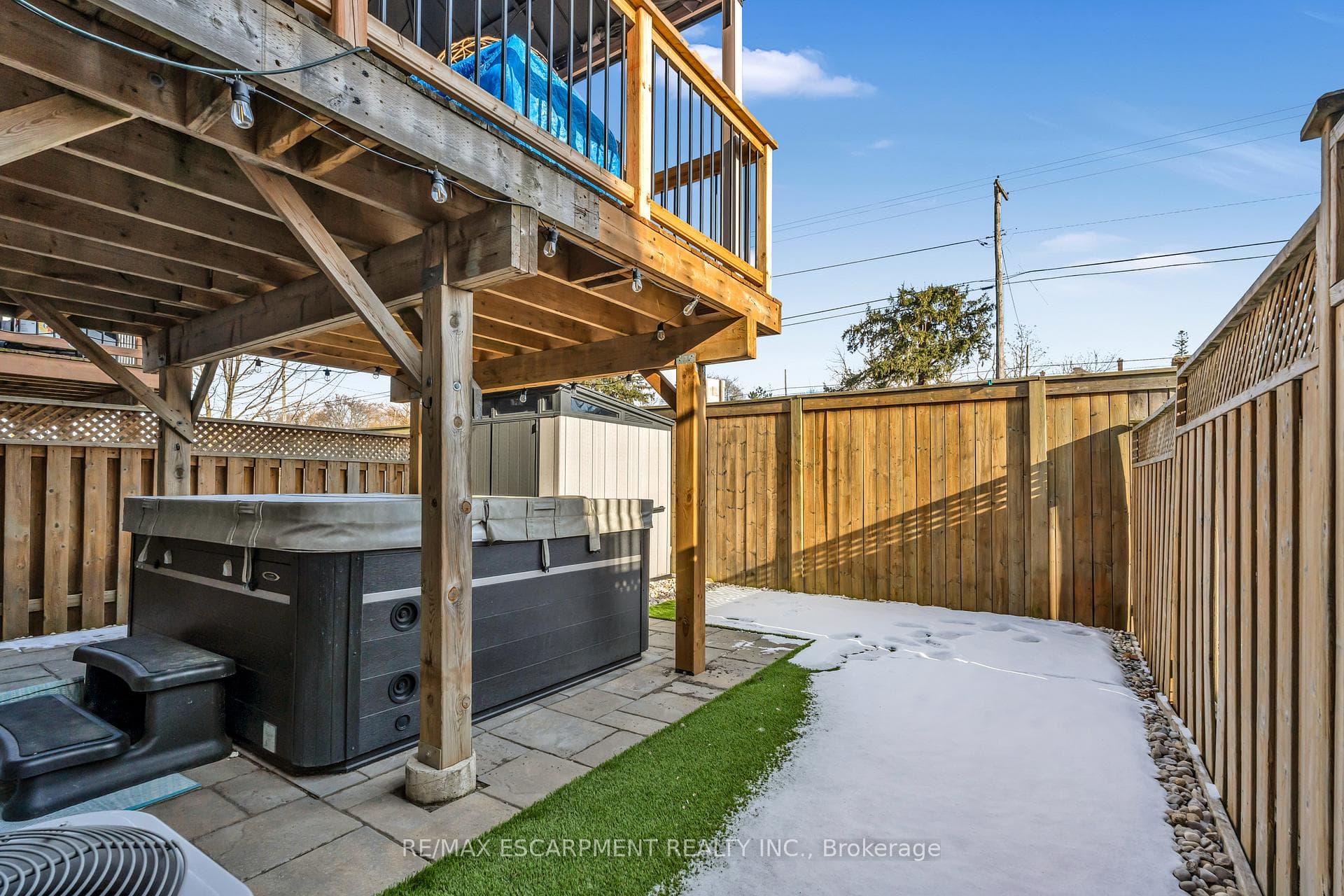 51 Thames Way photo 30