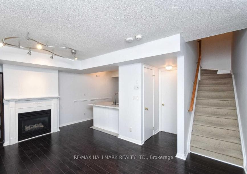 3 Everson Drive Unit 625 photo 4