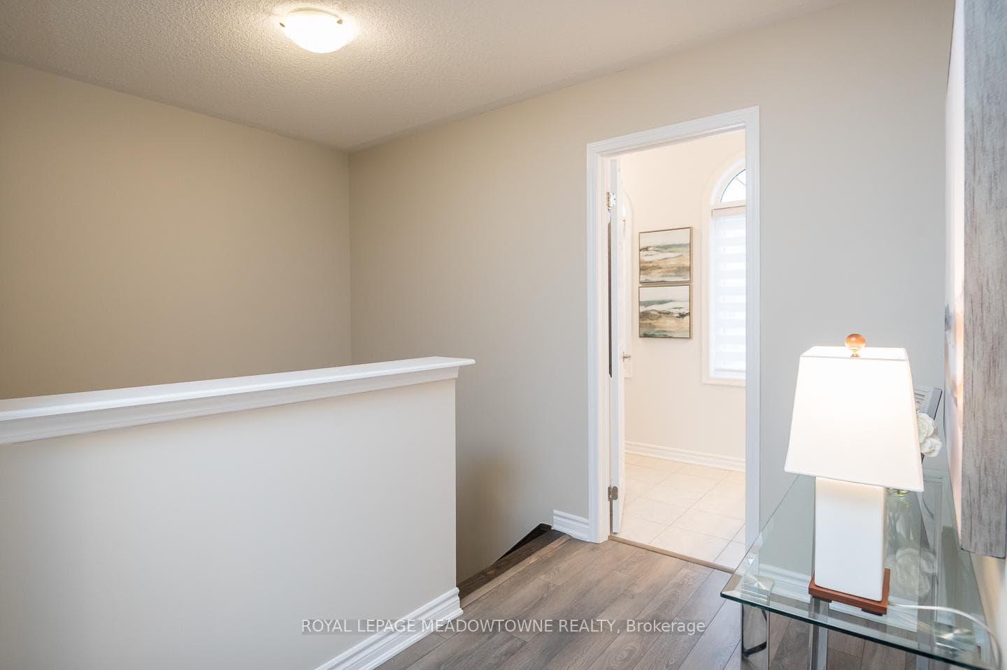 1667 Clitherow Street photo 33