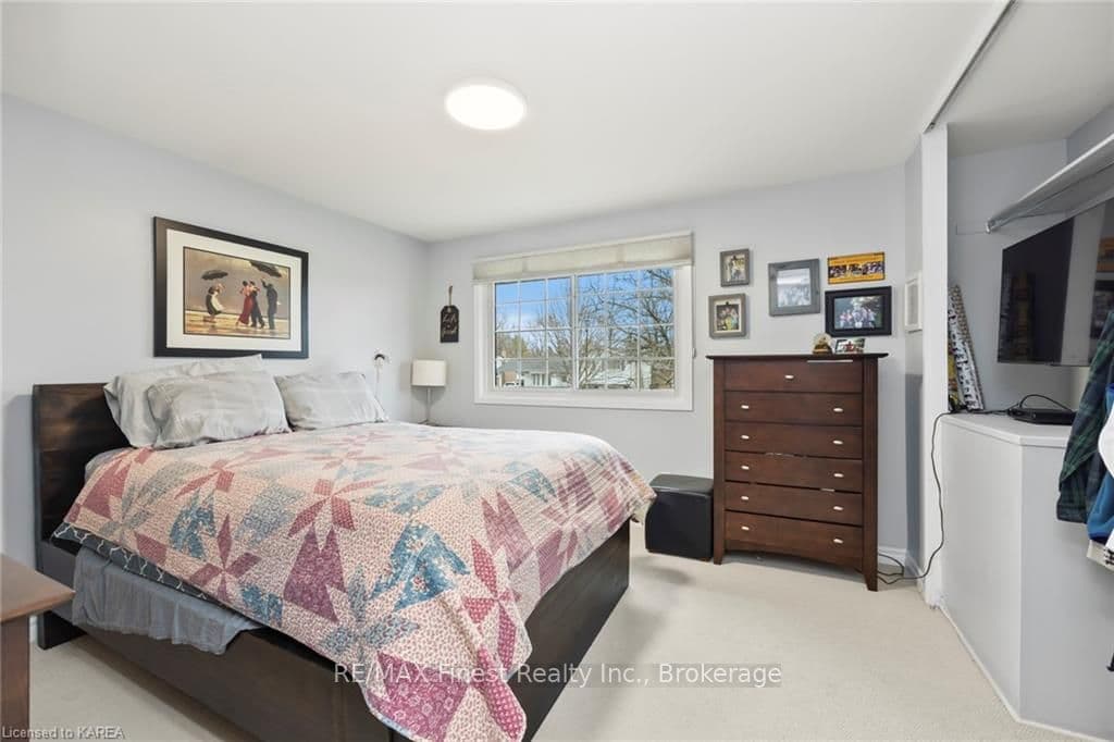 90 BRAEMAR Road photo 25