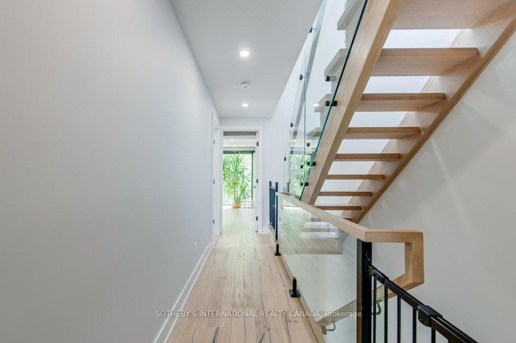 44-A Morningside Avenue photo 12
