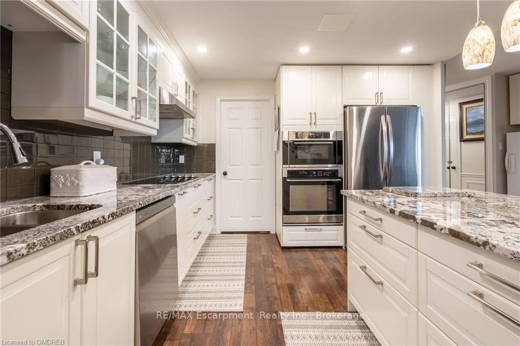 1230 MARLBOROUGH Court Unit 610 photo 10