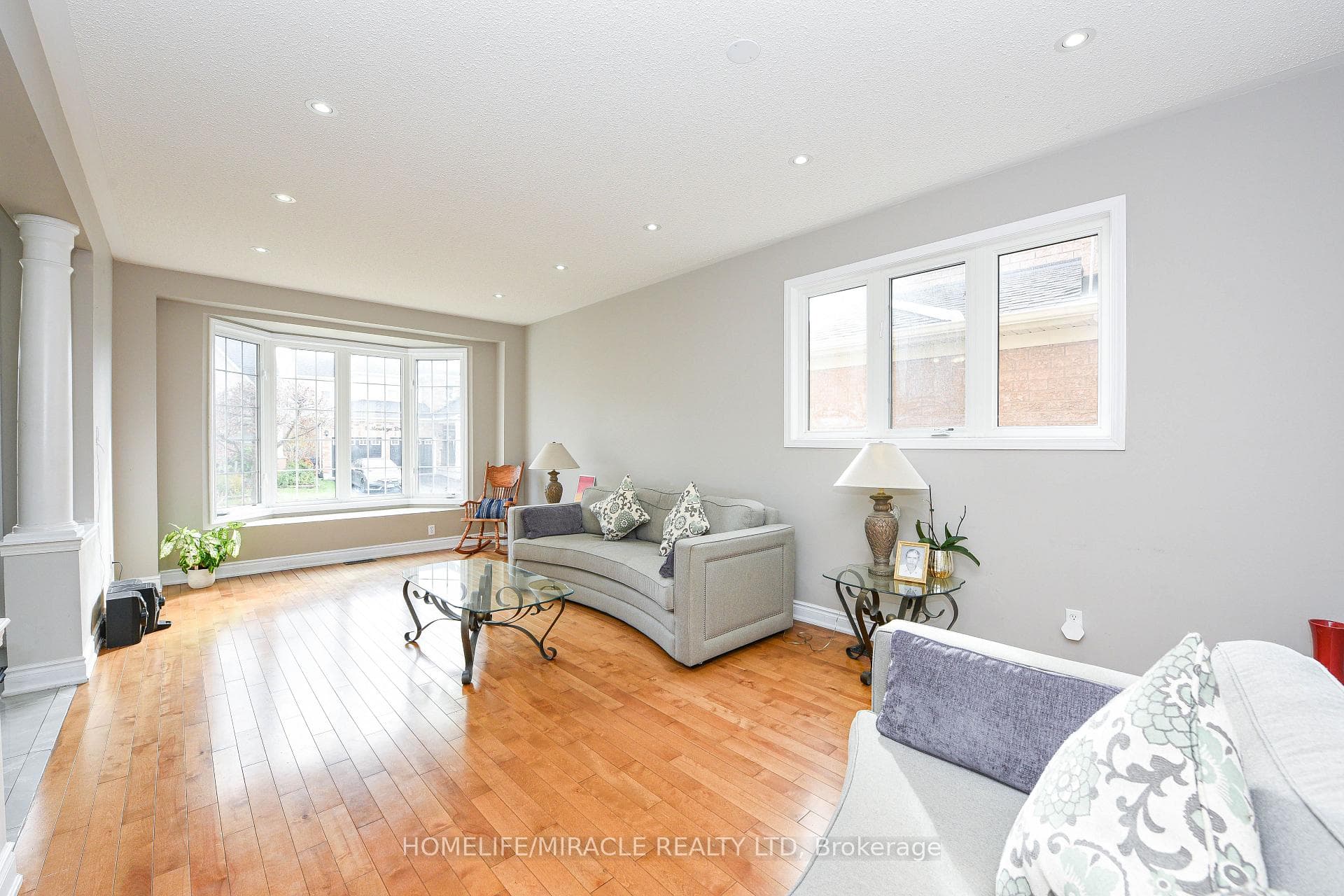 6 Mendoza Drive photo 8
