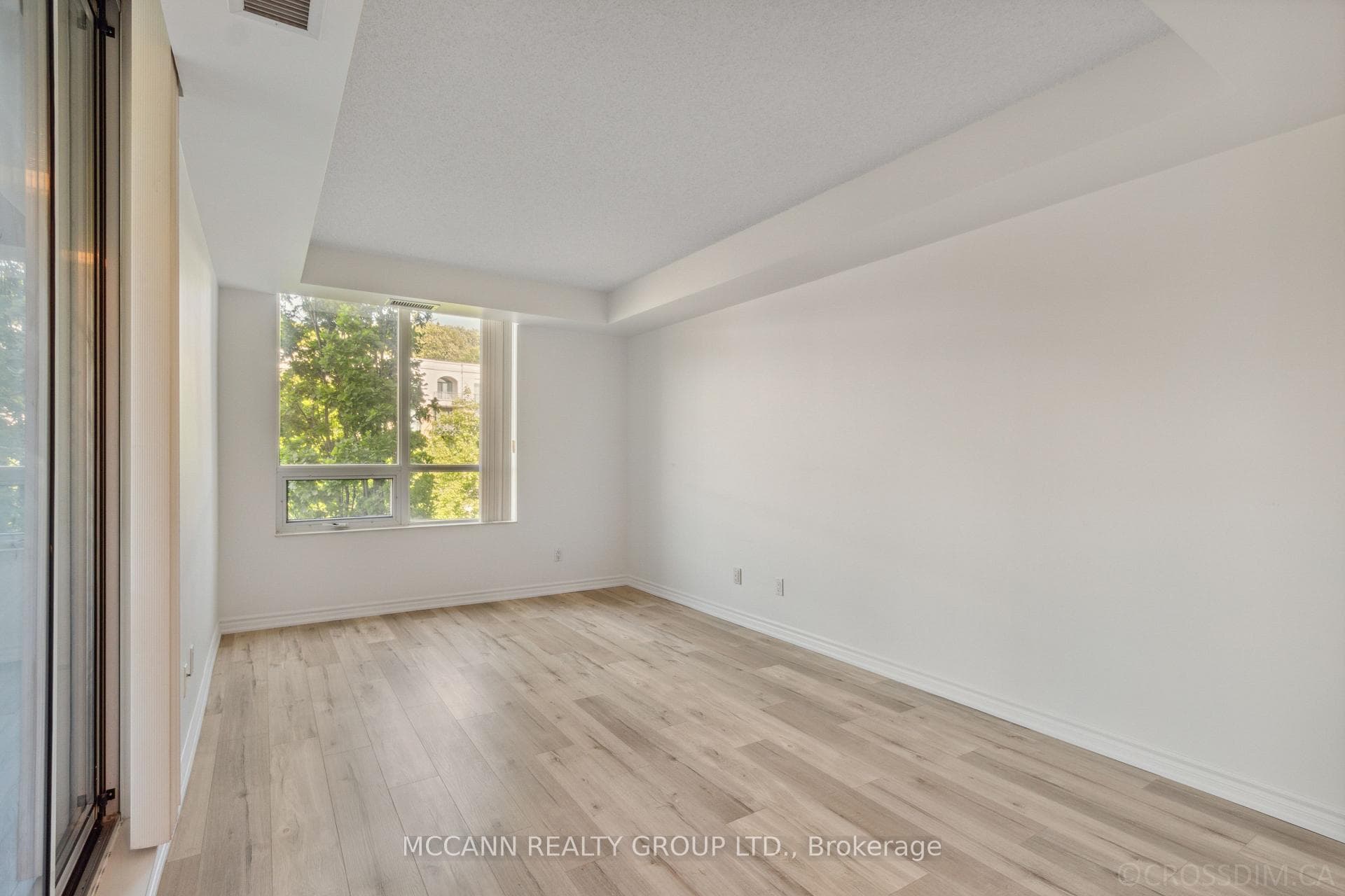 18 William Carson Crescent Unit 614 photo 17