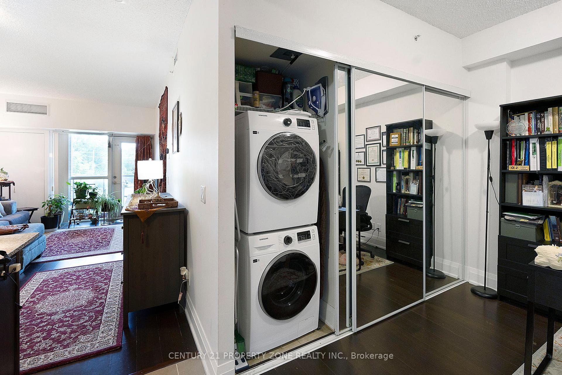 8302 Islington Avenue Unit 219 photo 17