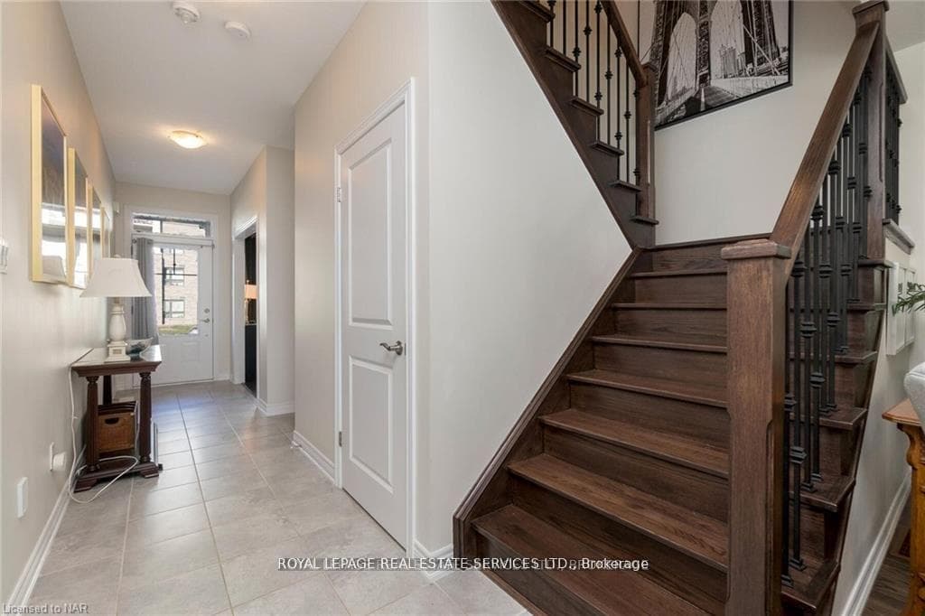 124 Shoreview Place photo 7