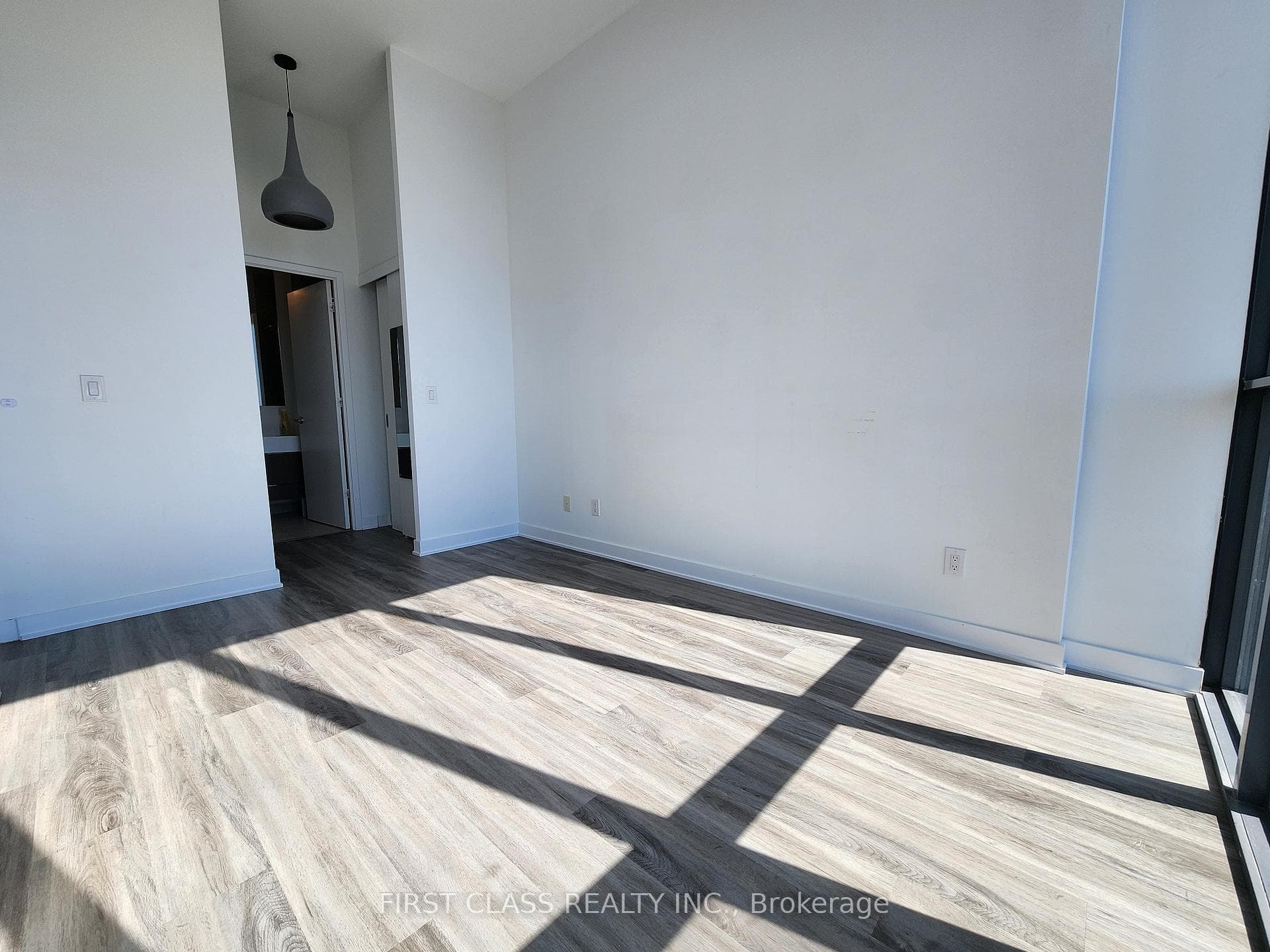 110 Charles Street Unit Ph4405 photo 5