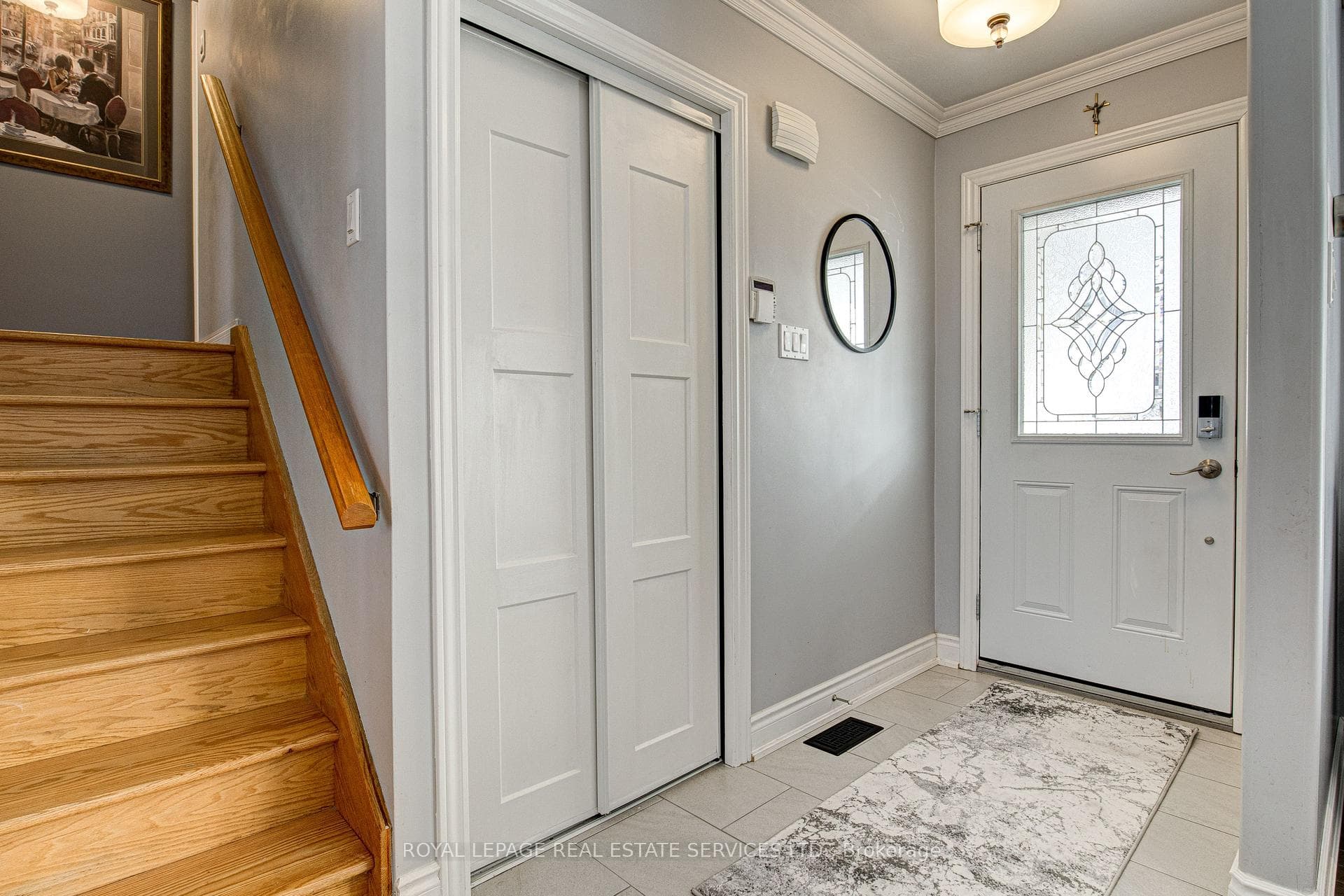 66 Rouse Avenue photo 3