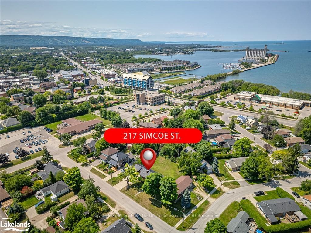 217 SIMCOE Street photo 32