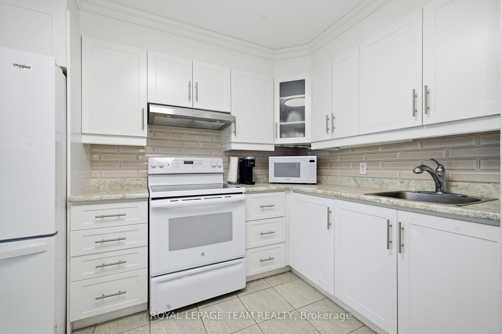 3360 Southgate Road Unit 303 photo 6