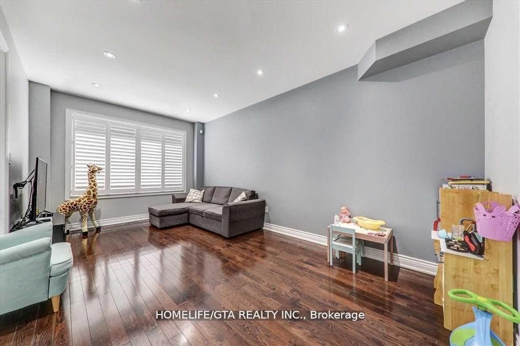 37 Michelina Terrace photo 6