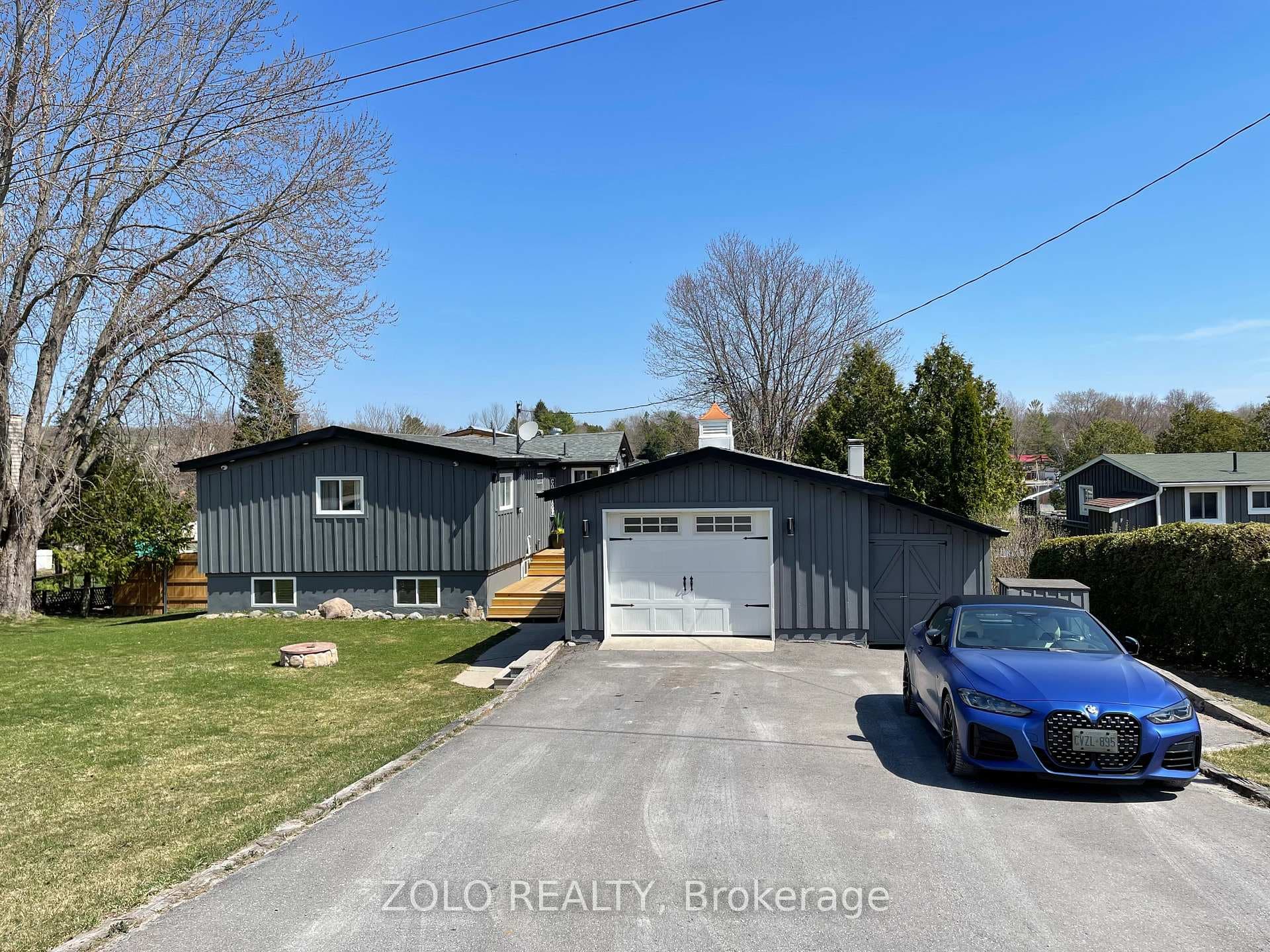 12 Bayview Drive photo 1