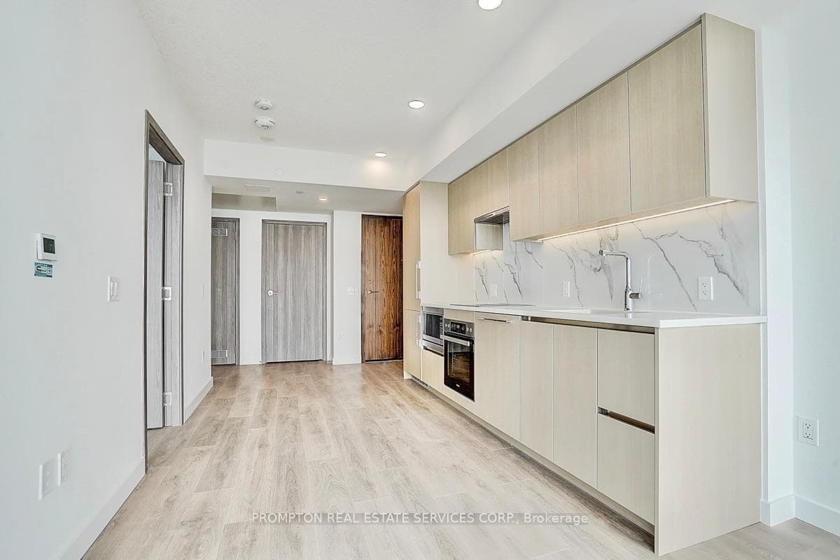 1 Concord Cityplace Way Unit 4102 photo 26