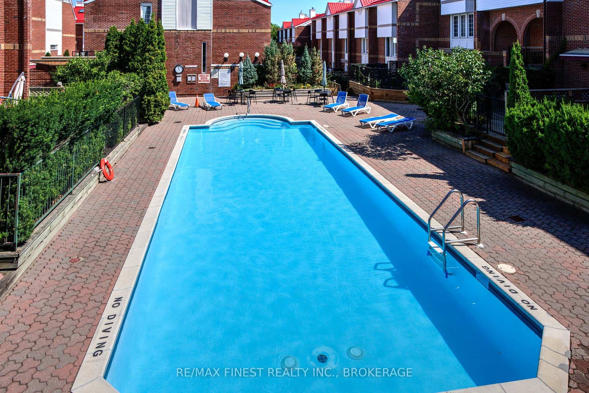1 Place D'Armes N/A Unit 34 photo 11