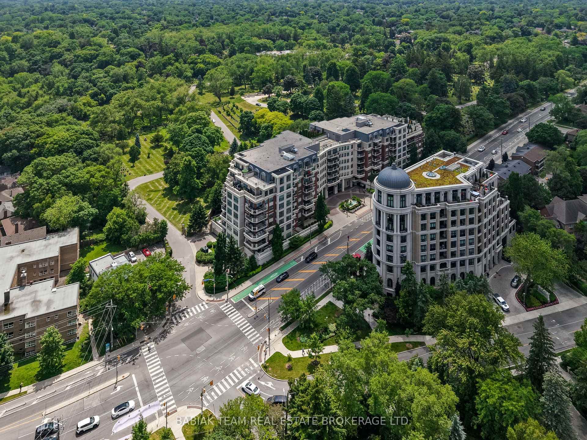 2855 Bloor Street Unit 708 photo 40