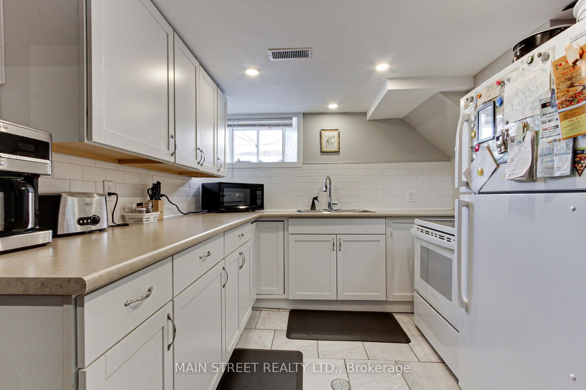 274 Penn Avenue photo 26