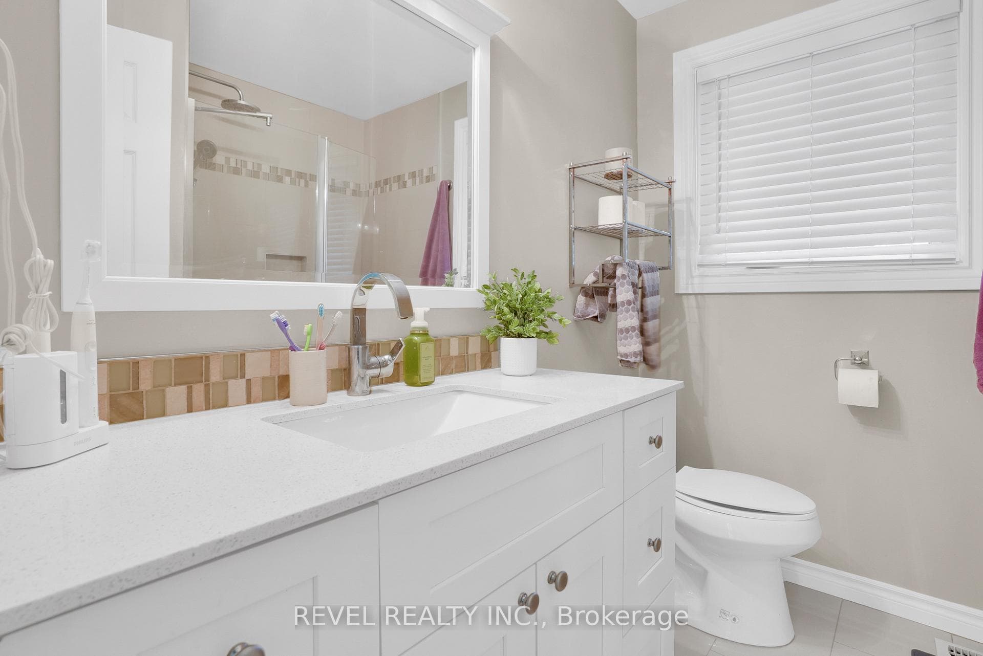 53 Oakridge Drive photo 25