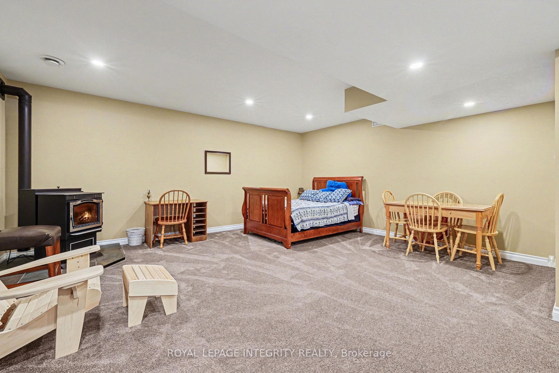 165 Bristow Drive photo 29