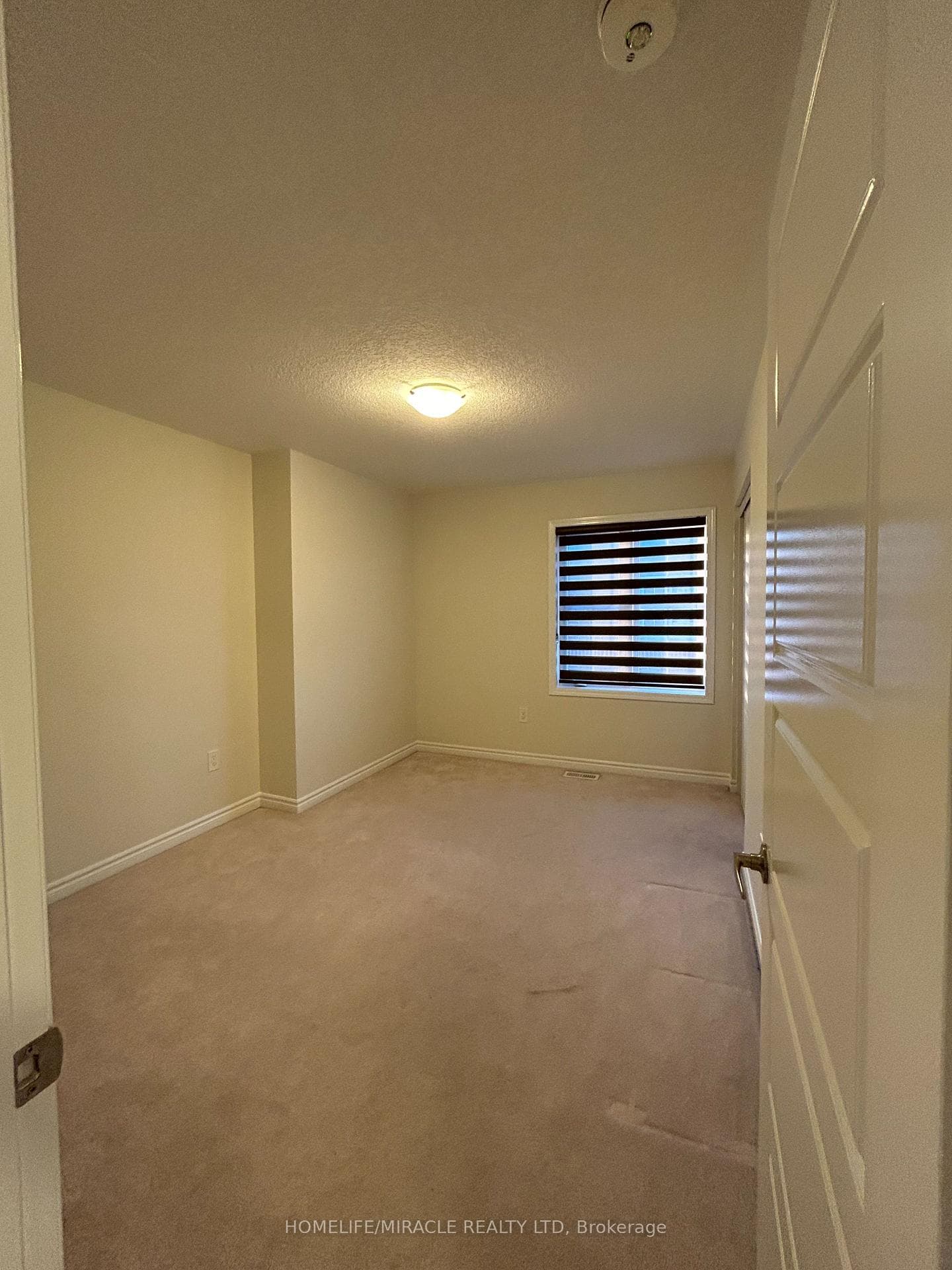 22 Spring Creek Drive Unit 6 photo 12