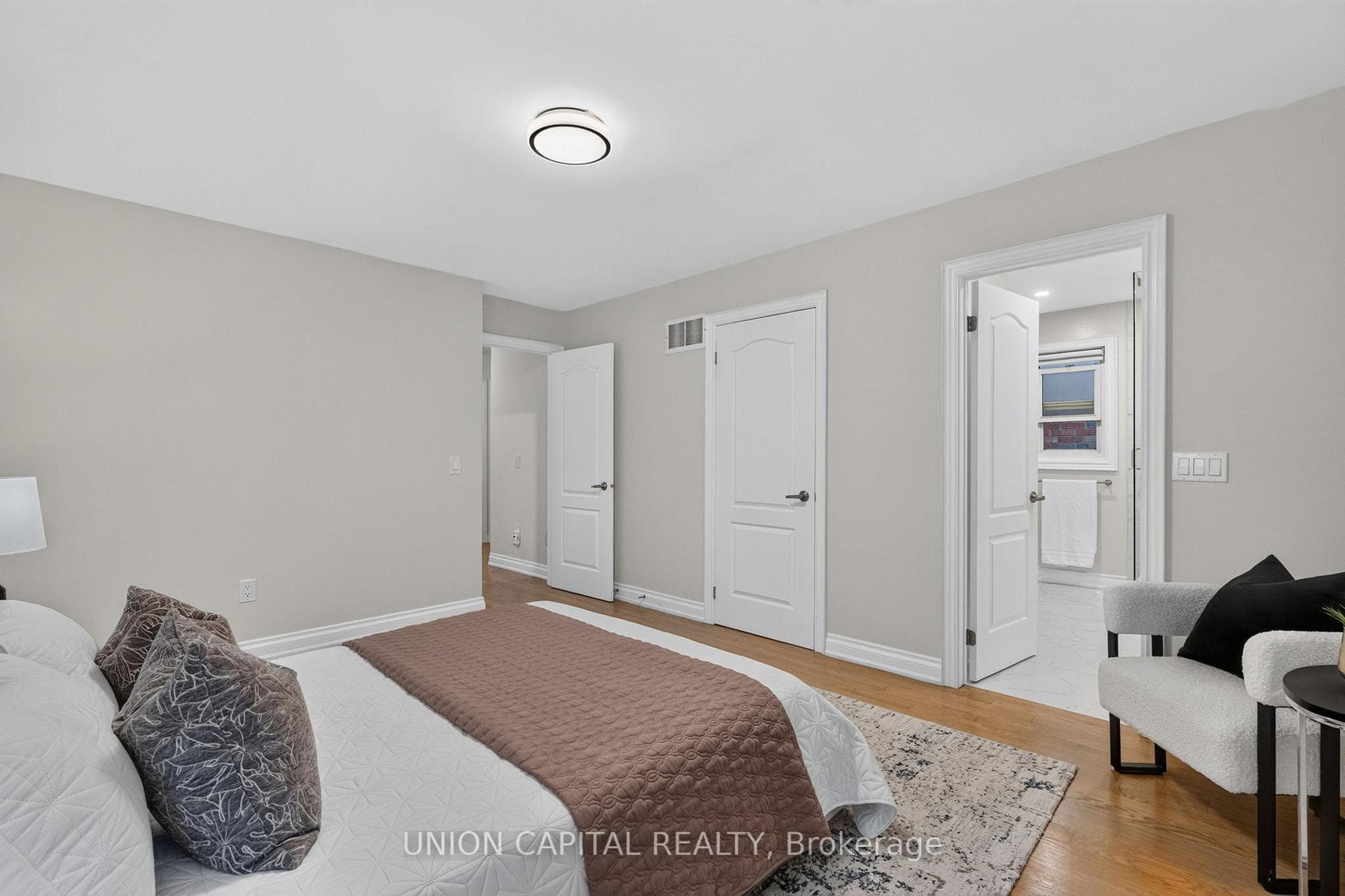 9 Ballymore Drive photo 21
