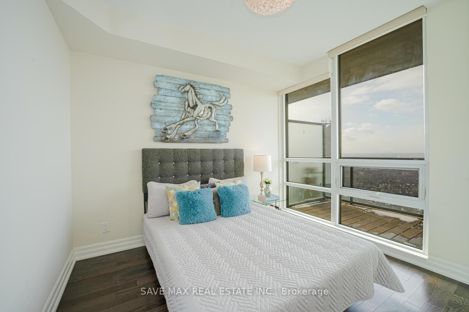 2230 Lake Shore Boulevard Unit 4202 photo 24