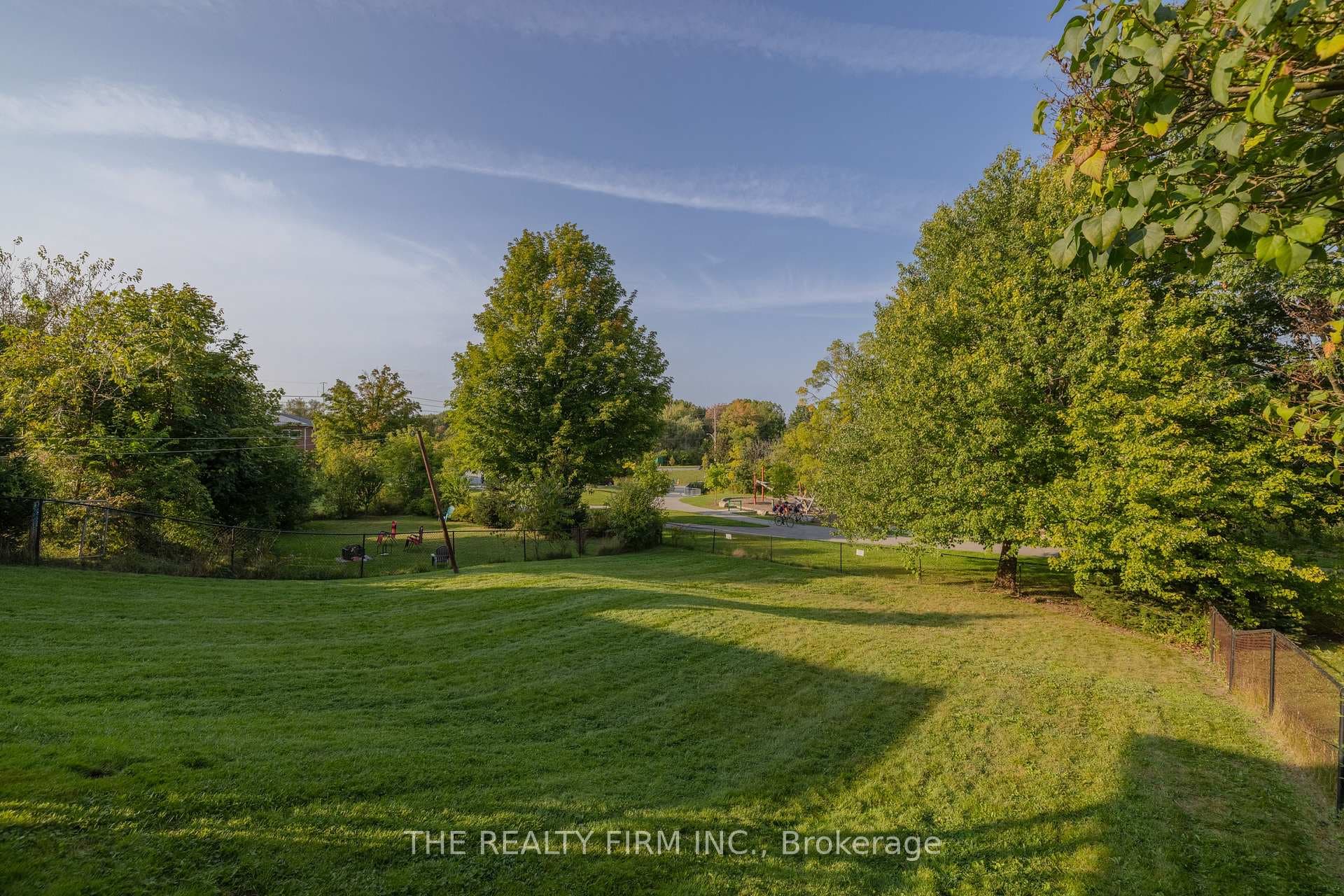 1518 Mclarenwood Terrace photo 34