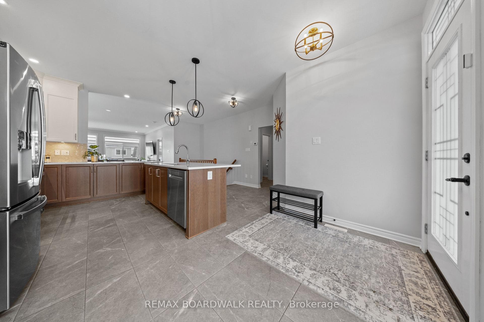 779 Keinouche Place photo 12