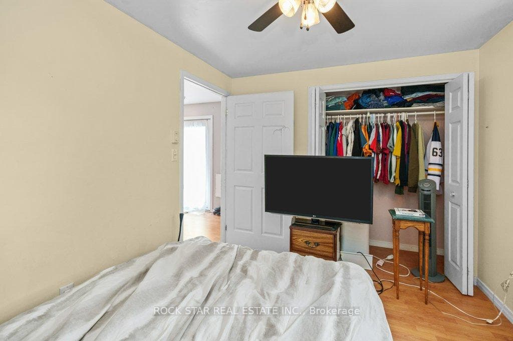 56 Chestnut Street photo 28
