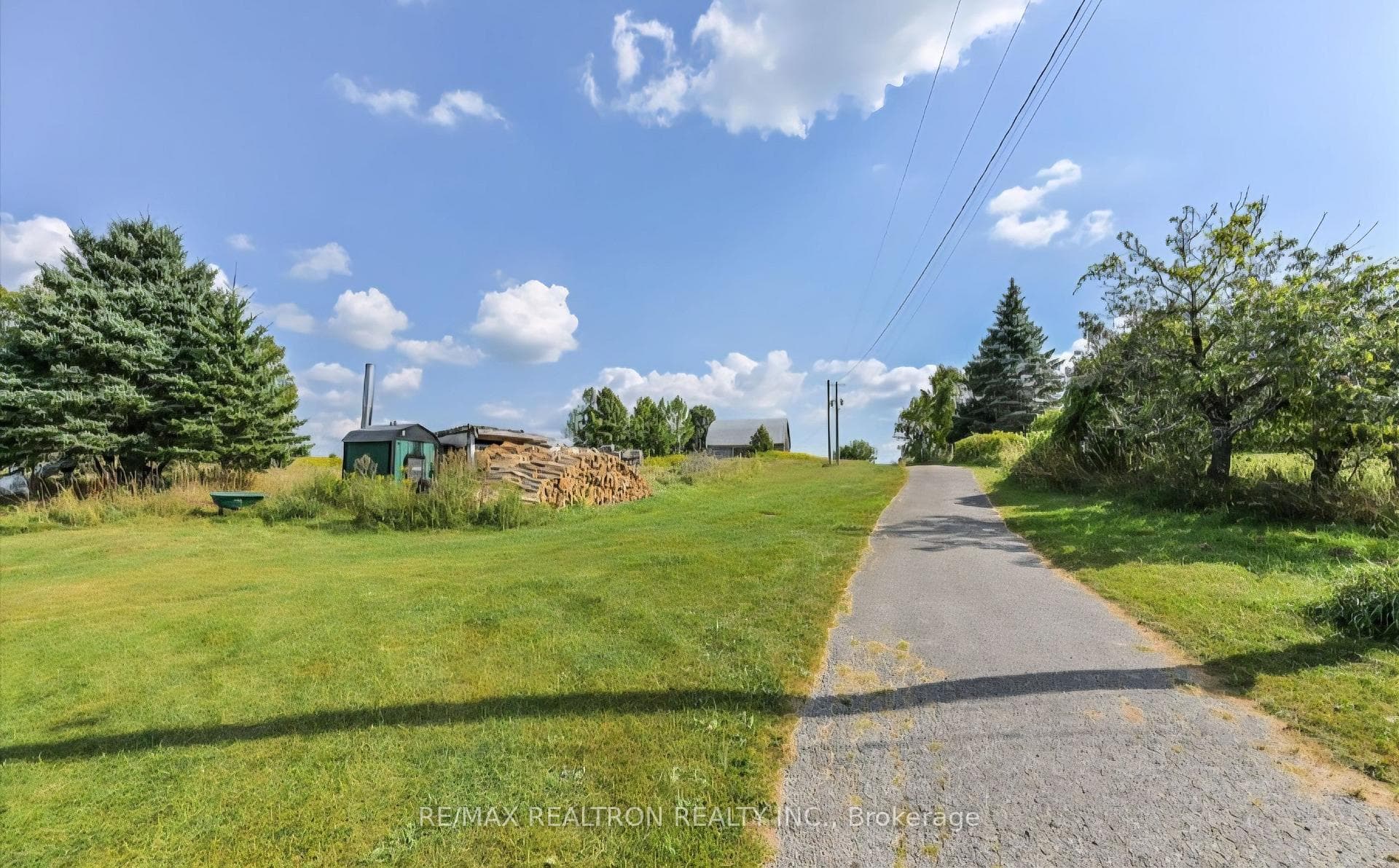 887 County 48 Road photo 5