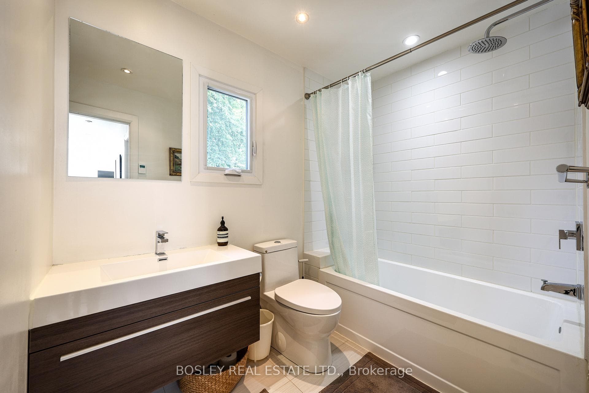 75 Boston Avenue photo 18