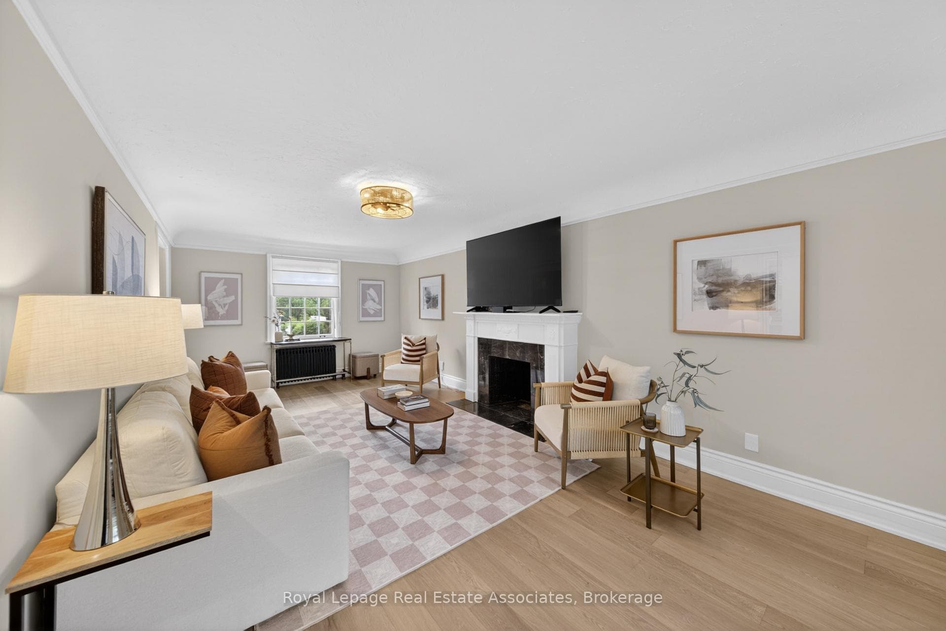 24 Peel Avenue photo 6
