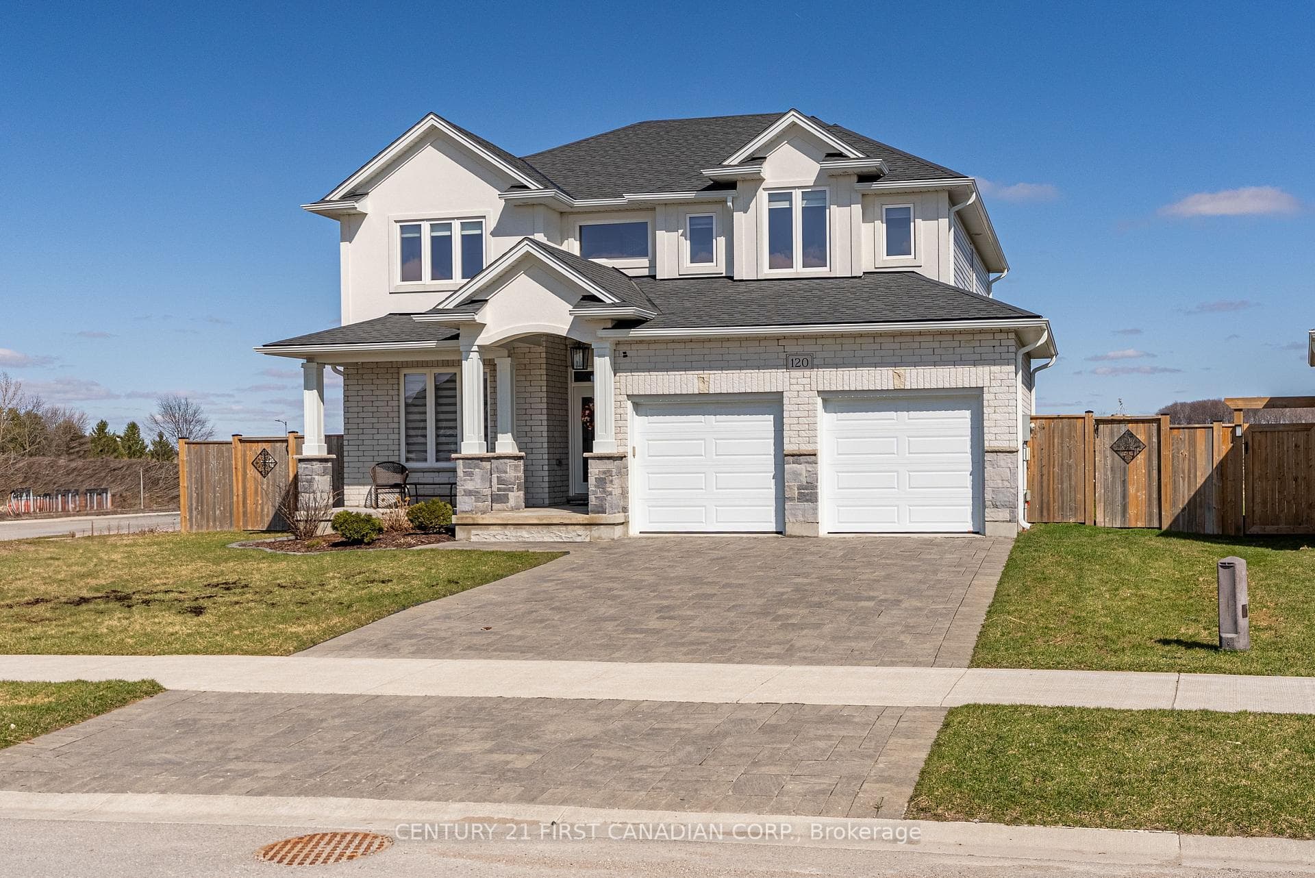 120 Coyne Lane photo 2