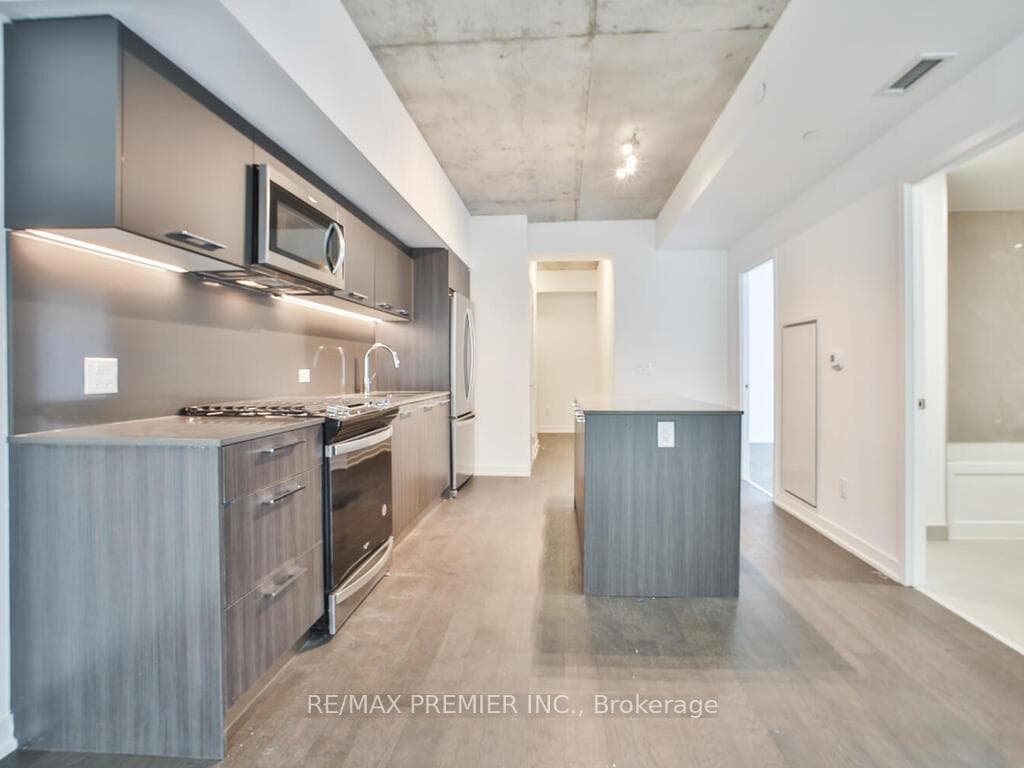 45 Baseball Place Unit 410 photo 12