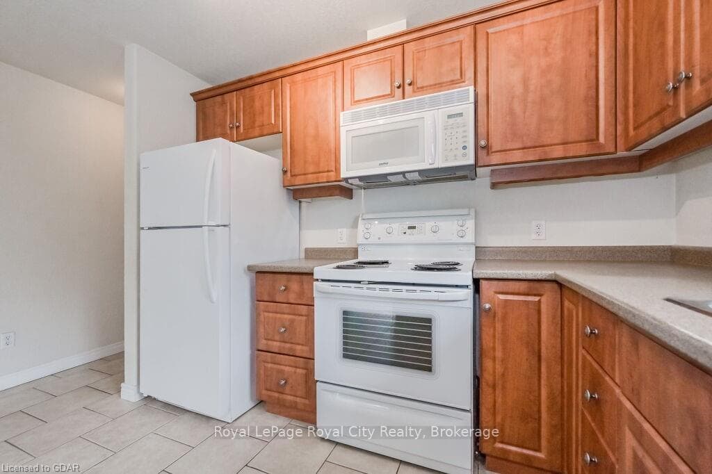 445 HILL Street Unit 3 photo 14