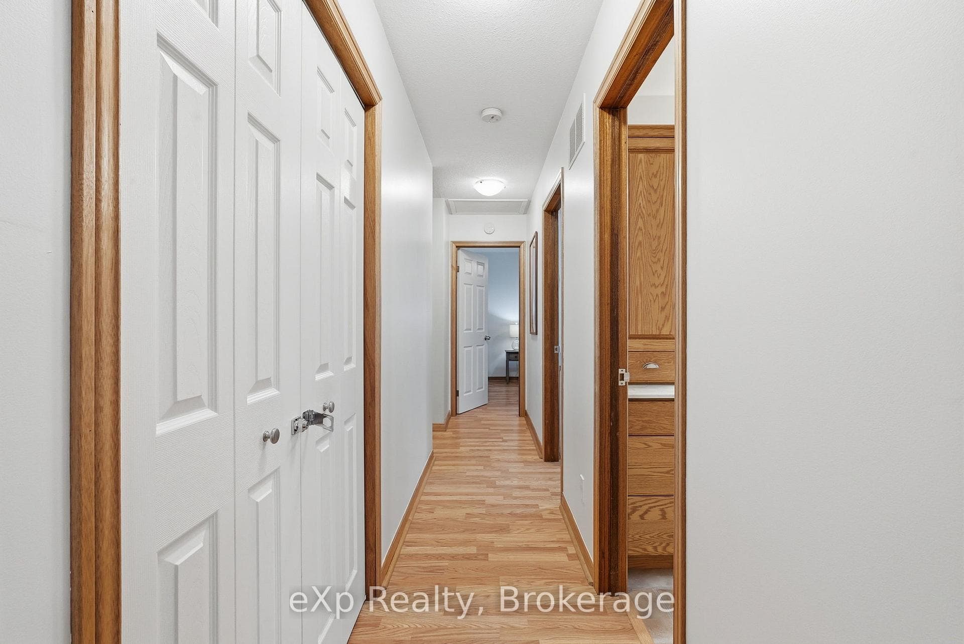 75 Lakeland Drive photo 27