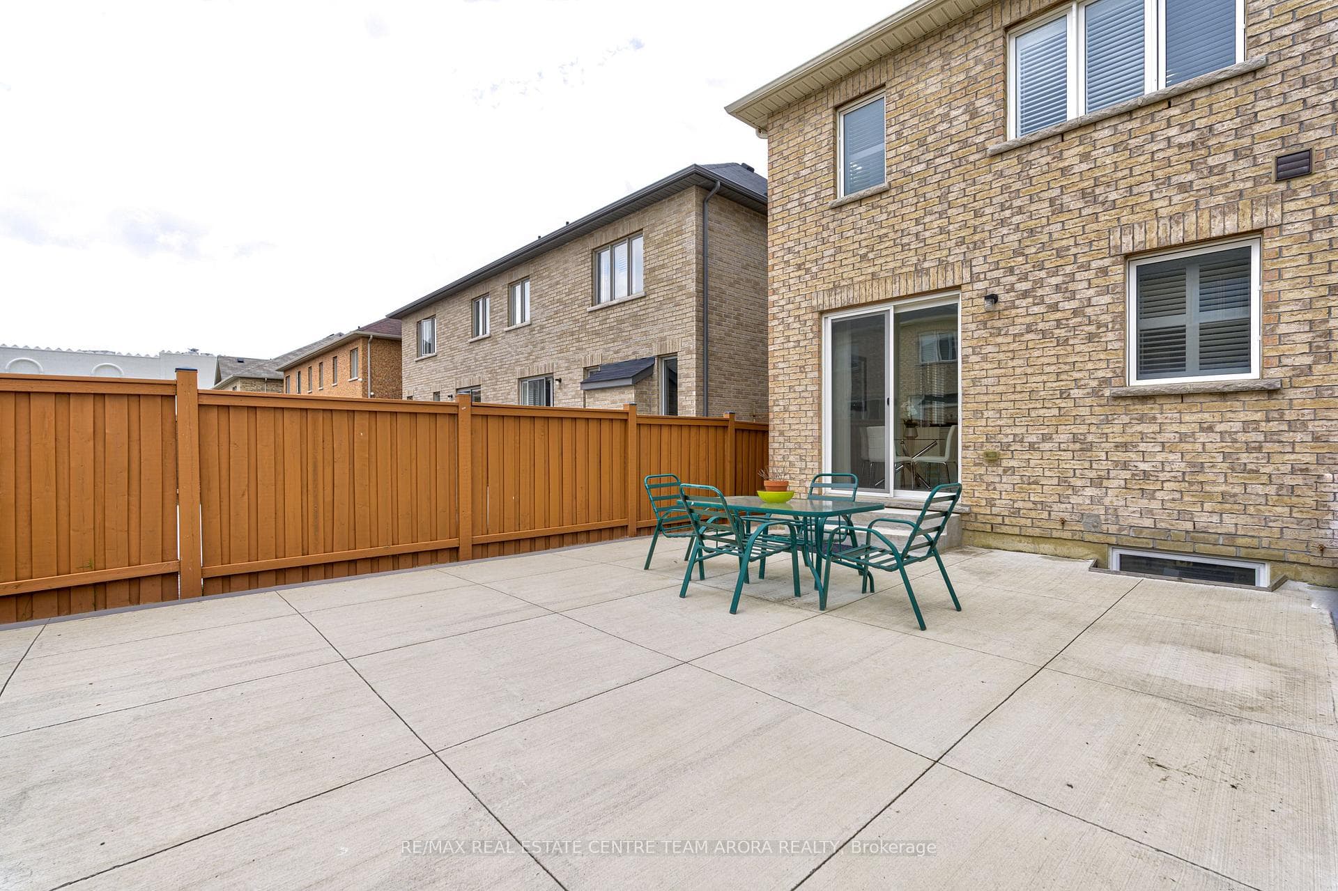 13 Ebury Drive photo 36
