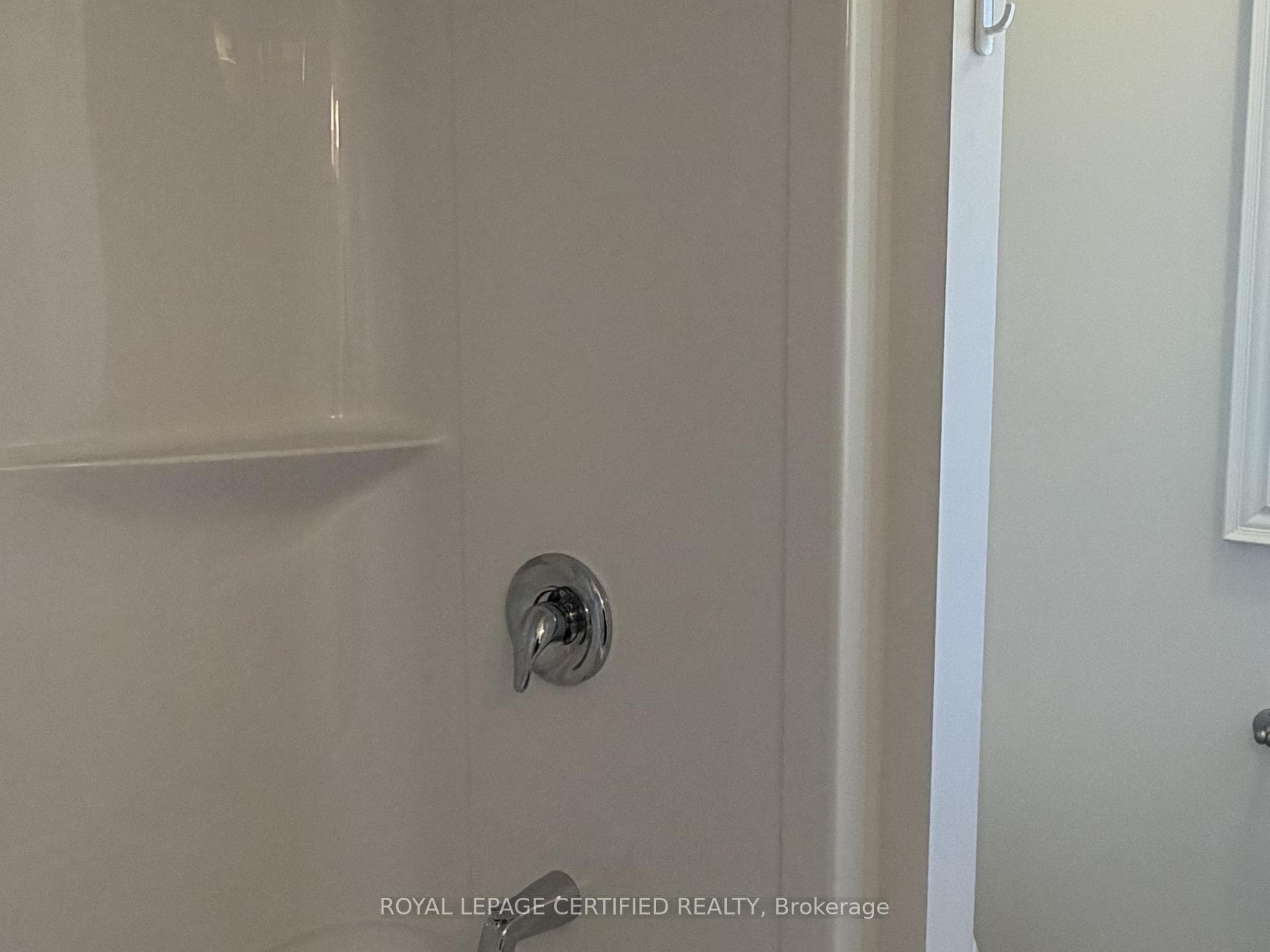 14 Overholt Drive photo 21