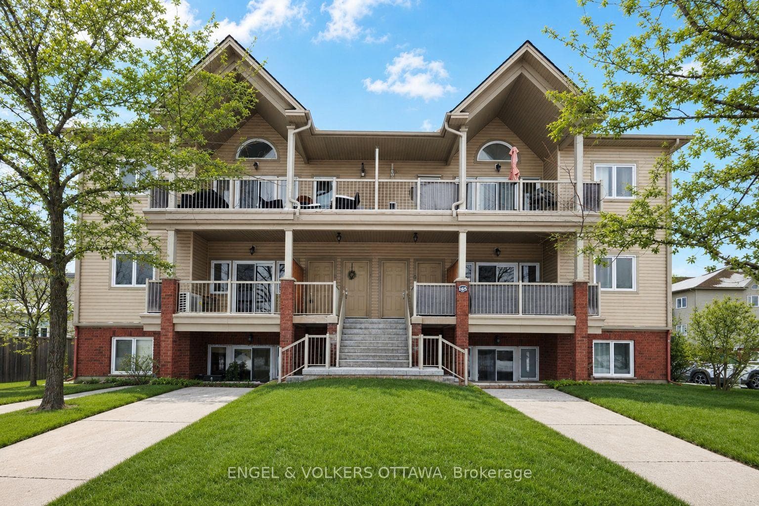 165 Waterbridge Drive Unit 5 photo 1