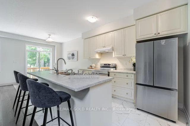 27 Sundin Drive photo 7