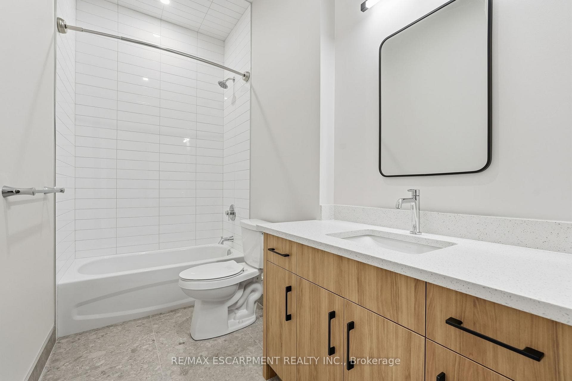 231 Park Street Unit 1 photo 18
